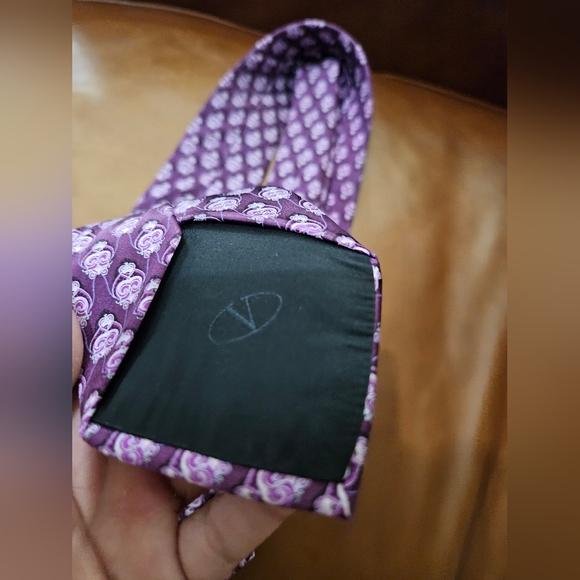 Valentino Italian Silk Tie Used Purple Pink - Picture 5 of 8